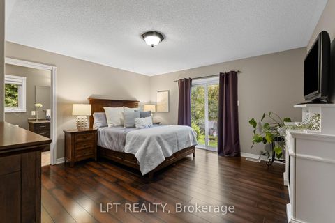 Photo 17 at 2 Birch Knoll Road, Sutton & Jackson's Point, Georgina