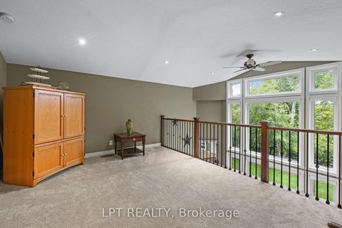 Photo 25 at 2 Birch Knoll Road, Sutton & Jackson's Point, Georgina