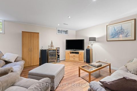 Photo 28 at 2 Birch Knoll Road, Sutton & Jackson's Point, Georgina