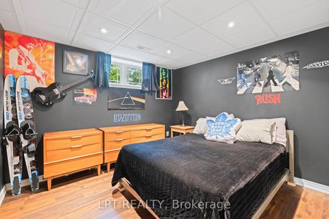 Photo 34 at 2 Birch Knoll Road, Sutton & Jackson's Point, Georgina