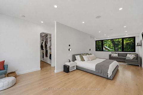 Photo 19 at 128 Lyndhurst Avenue, Casa Loma, Toronto