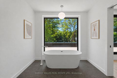 Photo 21 at 128 Lyndhurst Avenue, Casa Loma, Toronto
