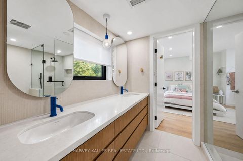 Photo 28 at 128 Lyndhurst Avenue, Casa Loma, Toronto