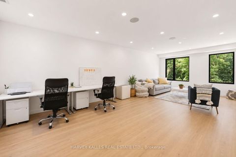 Photo 30 at 128 Lyndhurst Avenue, Casa Loma, Toronto