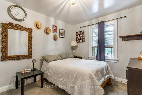 Photo 20 at 982 Briar Hill Avenue, Belgravia, Toronto