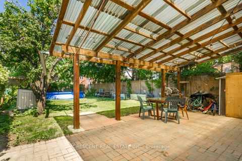 Photo 33 at 982 Briar Hill Avenue, Belgravia, Toronto