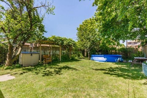 Photo 38 at 982 Briar Hill Avenue, Belgravia, Toronto