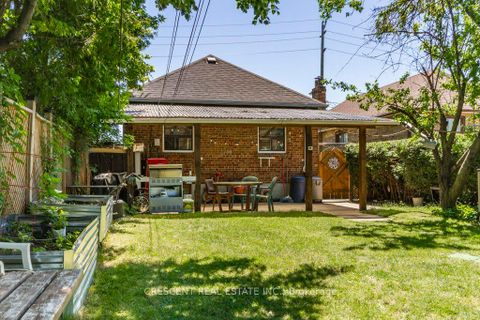 Photo 41 at 982 Briar Hill Avenue, Belgravia, Toronto
