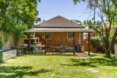 Photo 42 at 982 Briar Hill Avenue, Belgravia, Toronto