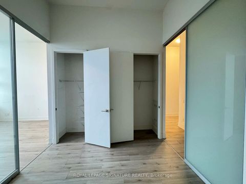 Photo 10 at 802 - 111 St Clair Avenue W, St. Clair, Toronto