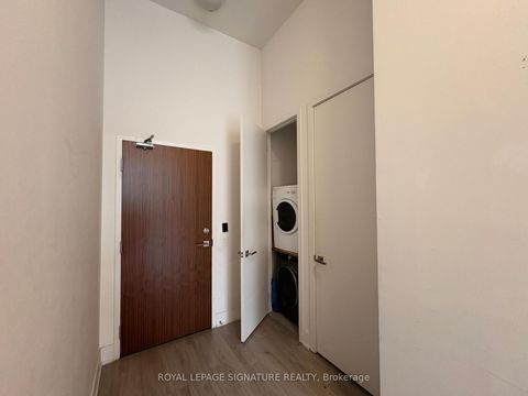 Photo 14 at 802 - 111 St Clair Avenue W, St. Clair, Toronto