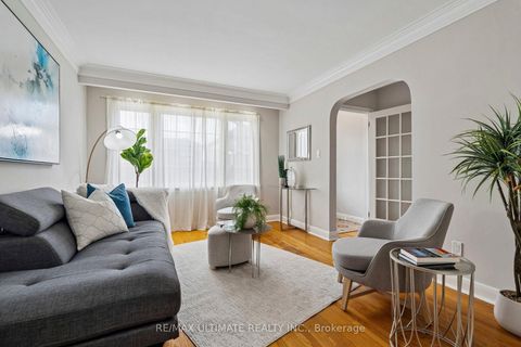 Photo 6 at 124 Hope Street, Davenport, Toronto