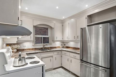 Photo 17 at 124 Hope Street, Davenport, Toronto