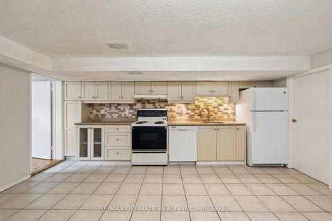 Photo 34 at 124 Hope Street, Davenport, Toronto