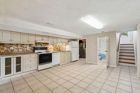 Photo 35 at 124 Hope Street, Davenport, Toronto
