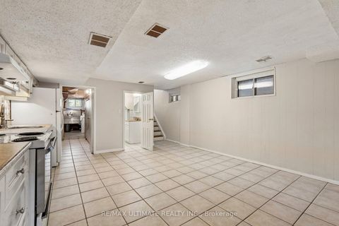 Photo 36 at 124 Hope Street, Davenport, Toronto