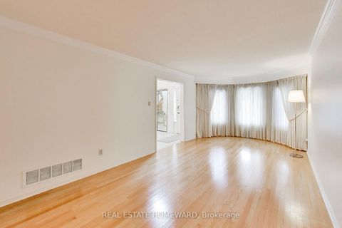 Photo 3 at 23 Hutchcroft Avenue, Milliken, Toronto