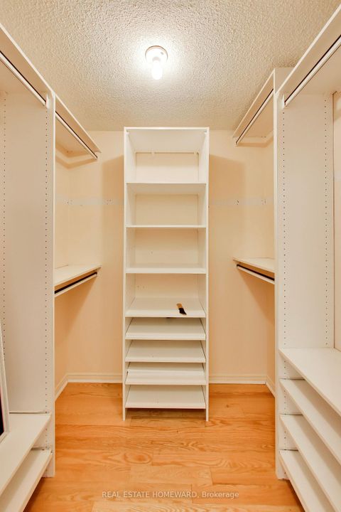Photo 14 at 23 Hutchcroft Avenue, Milliken, Toronto