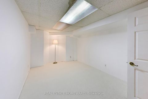 Photo 24 at 23 Hutchcroft Avenue, Milliken, Toronto