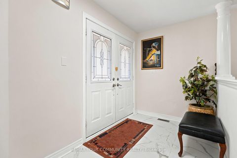 Photo 3 at 78A Kerfoot Crescent, Keswick North, Georgina