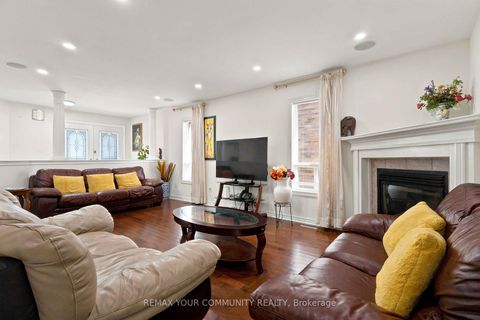 Photo 7 at 78A Kerfoot Crescent, Keswick North, Georgina