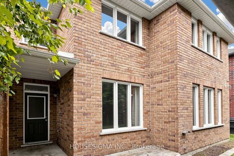 Photo 41 at 35 Auburn Court, Ardagh, Barrie