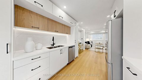 Photo 16 at 52 Lund Street, North Richvale, Richmond Hill