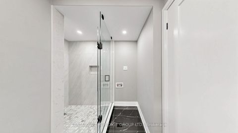 Photo 19 at 52 Lund Street, North Richvale, Richmond Hill
