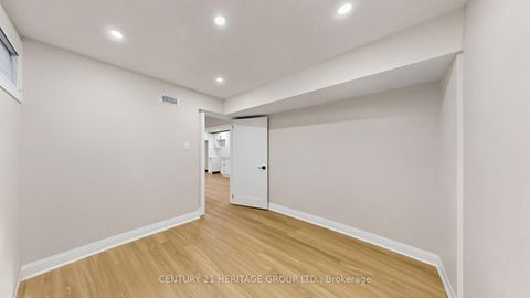 Photo 40 at 52 Lund Street, North Richvale, Richmond Hill
