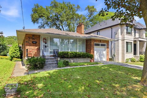 Photo 1 at 40 Kirk Bradden Road E, Queensway, Toronto