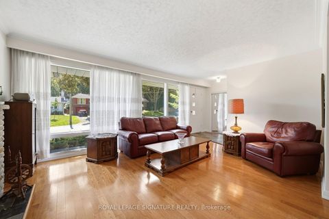 Photo 6 at 40 Kirk Bradden Road E, Queensway, Toronto