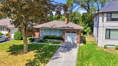 Photo 28 at 40 Kirk Bradden Road E, Queensway, Toronto