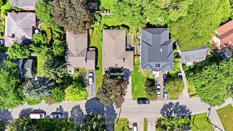 Photo 34 at 40 Kirk Bradden Road E, Queensway, Toronto