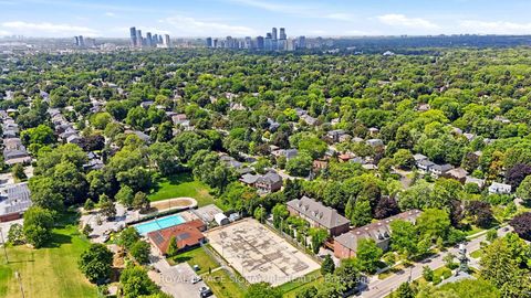 Photo 37 at 40 Kirk Bradden Road E, Queensway, Toronto
