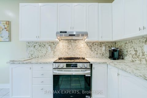 Photo 13 at 45 Naughton Drive, Westbrook, Richmond Hill