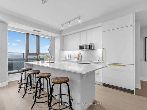 Photo 4 at 810 - 250 Lawrence Avenue W, Lawrence Park North, Toronto