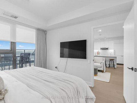 Photo 17 at 810 - 250 Lawrence Avenue W, Lawrence Park North, Toronto