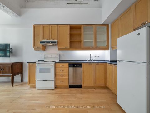 Photo 3 at 626 - 155 Dalhousie Street, Yonge Corridor, Toronto