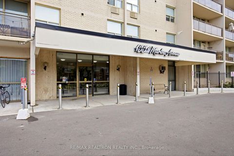Photo 3 at 909 - 155 Marlee Avenue, Belgravia, Toronto