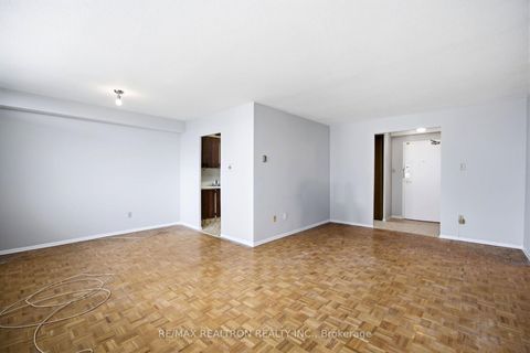Photo 13 at 909 - 155 Marlee Avenue, Belgravia, Toronto