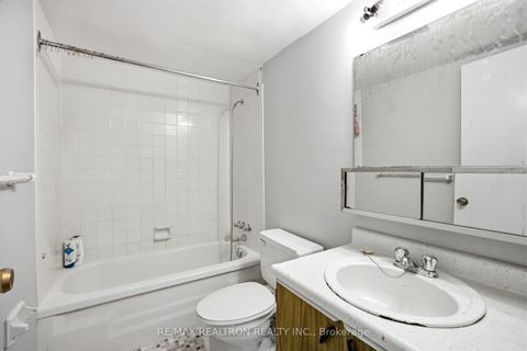 Photo 27 at 909 - 155 Marlee Avenue, Belgravia, Toronto