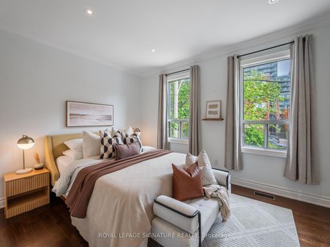 Photo 10 at 4 Whitaker Avenue, Niagara, Toronto