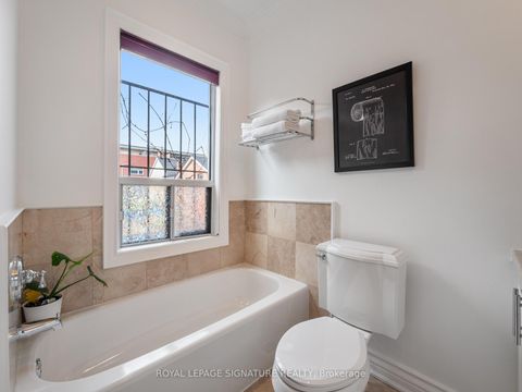 Photo 13 at 4 Whitaker Avenue, Niagara, Toronto