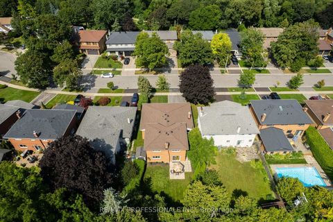 Photo 47 at 36 Thicket Road, Markland Wood, Toronto