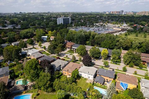 Photo 48 at 36 Thicket Road, Markland Wood, Toronto