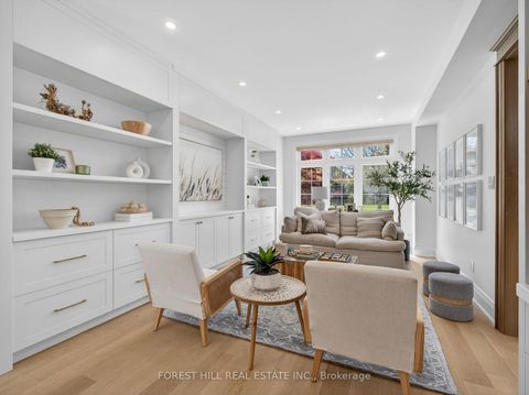 Photo 1 at 118 Pathlane Road, Langstaff, Richmond Hill