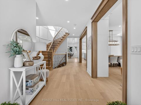 Photo 3 at 118 Pathlane Road, Langstaff, Richmond Hill