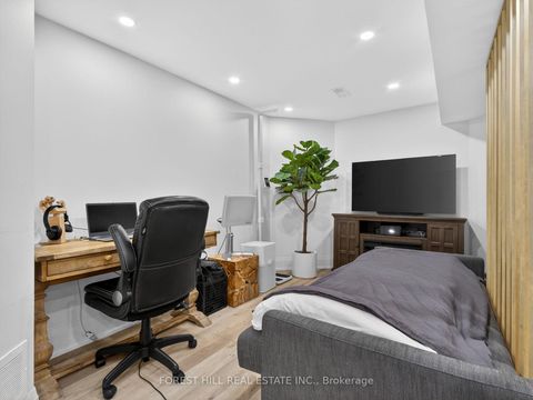 Photo 37 at 118 Pathlane Road, Langstaff, Richmond Hill