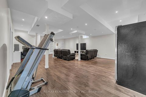 Photo 28 at 20 Rock Elm Court, Patterson, Vaughan