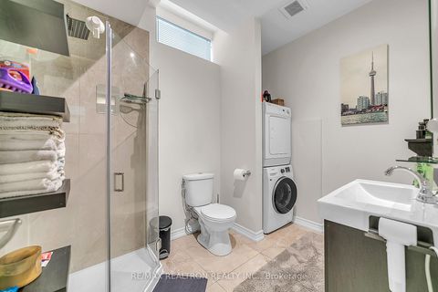 Photo 31 at 20 Rock Elm Court, Patterson, Vaughan